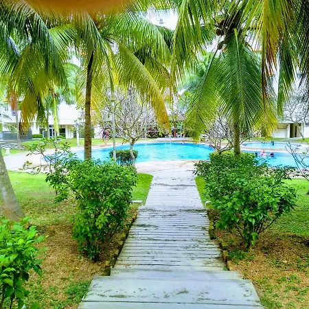 Haji Din Cocobay Condo Port Dickson Exterior photo