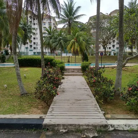 Haji Din Cocobay Condo Port Dickson Exterior photo