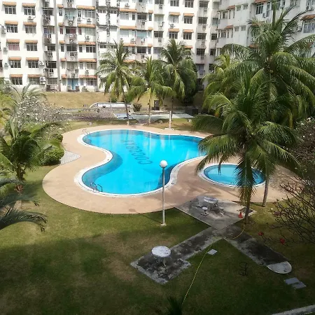 Haji Din Cocobay Condo Port Dickson Exterior photo